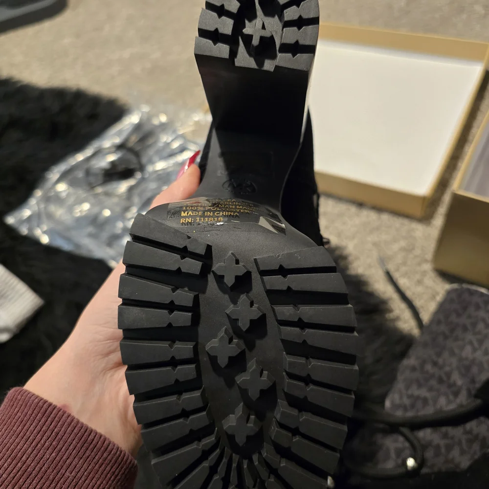 The Culver booties by MICHAEL Michael Kors - Picture 4 of 7